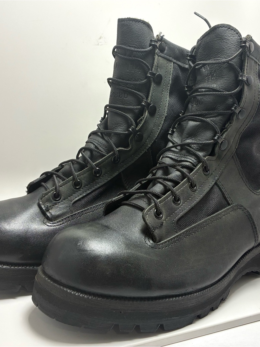 Wellco Men's Black Military-Style Leather Tactical Boots